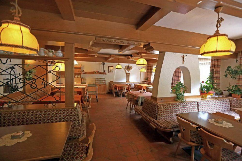 Hotel San Giovanni ヴィーゴ・ディ・ファッサ エクステリア 写真